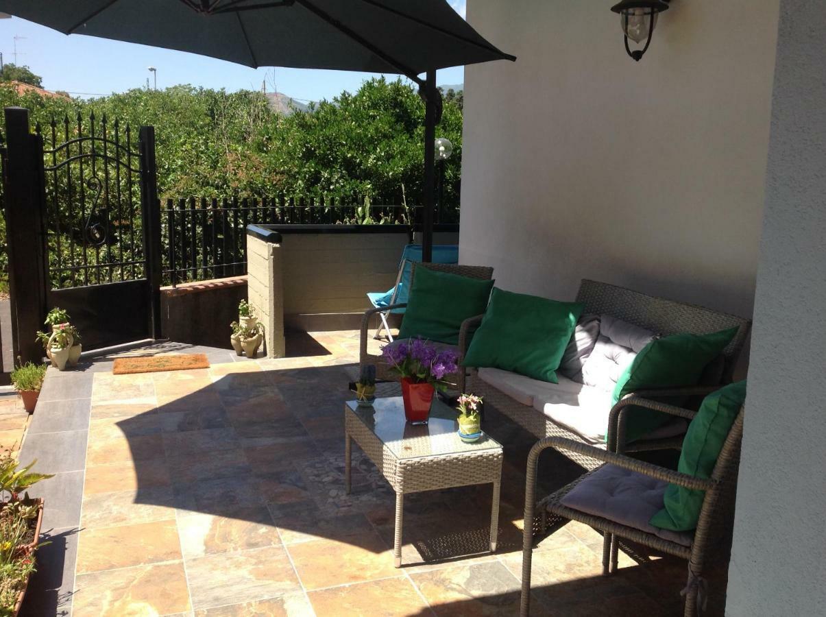 Casa Riolo Appartement Acireale Buitenkant foto